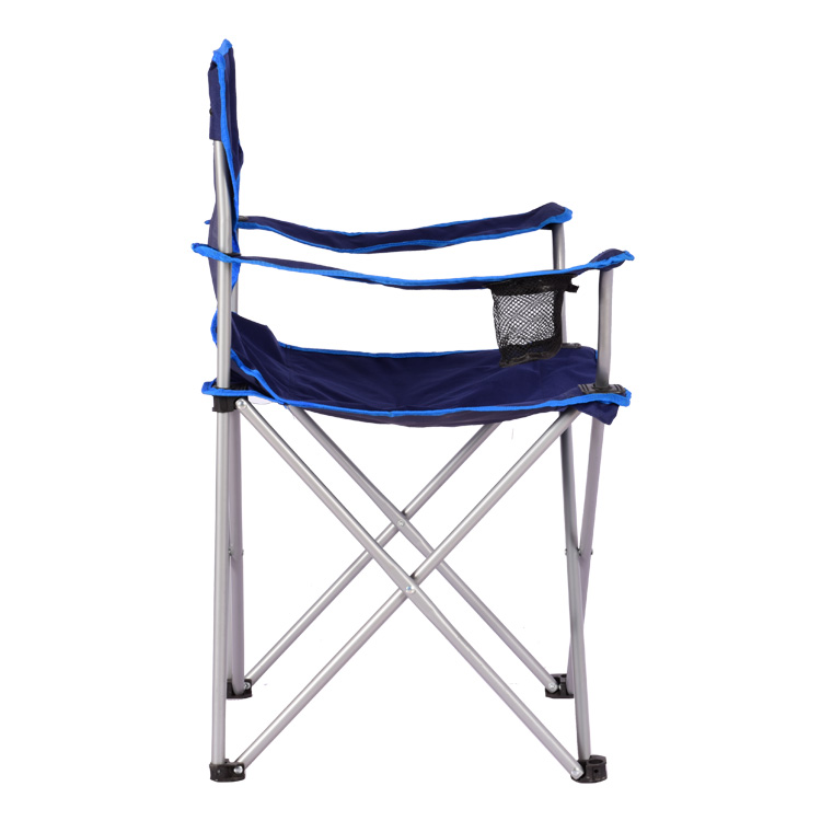 Pequeña silla de camping plegable de acero